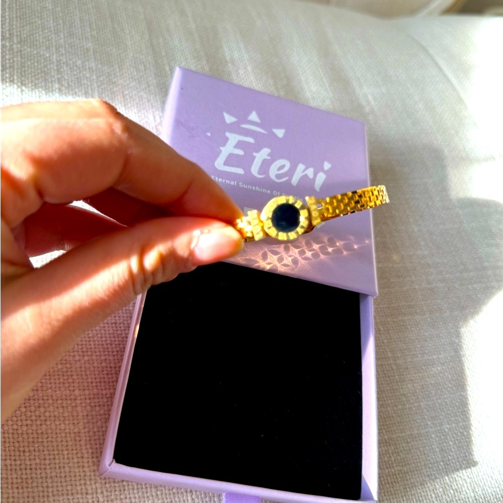 Eteri Gold Bracelet with Black Accent